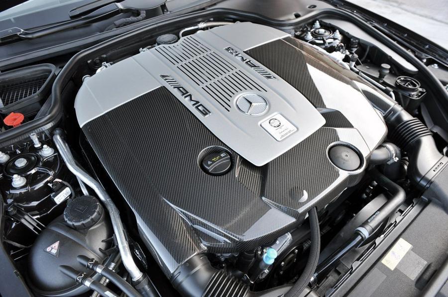  Mercedes-Benz SL65 AMG 2013 года  (фото 46 из 76)